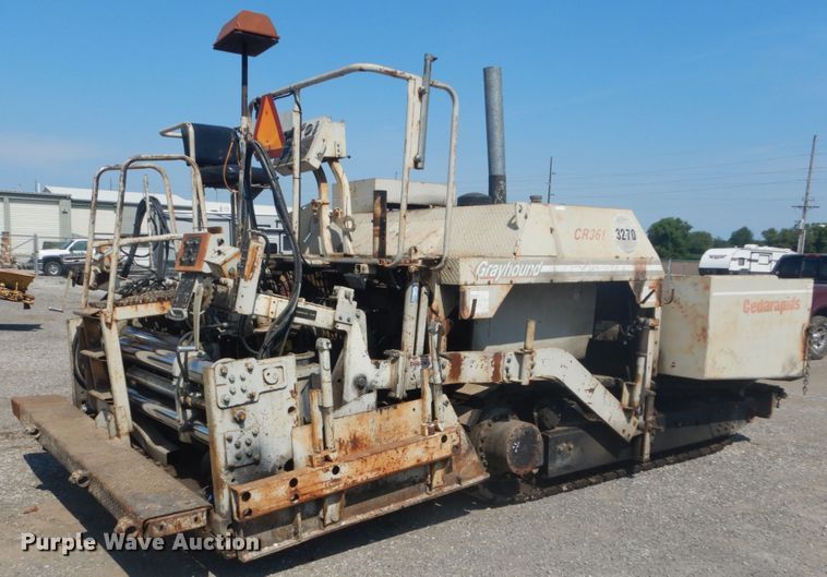 image for item JI9654 1998 Cedarapids CR361  paver