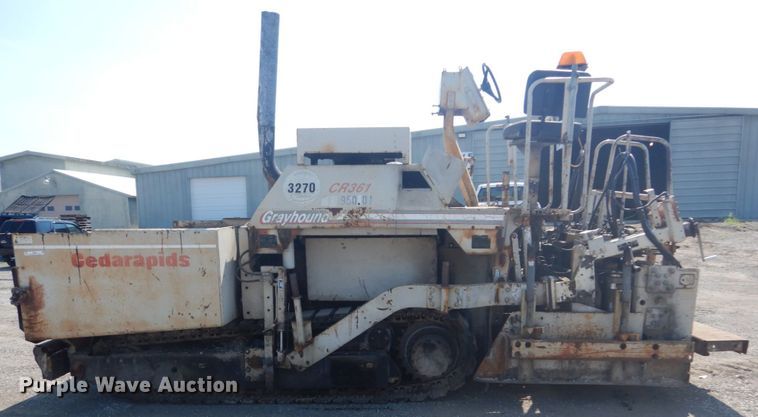 image for item JI9654 1998 Cedarapids CR361  paver