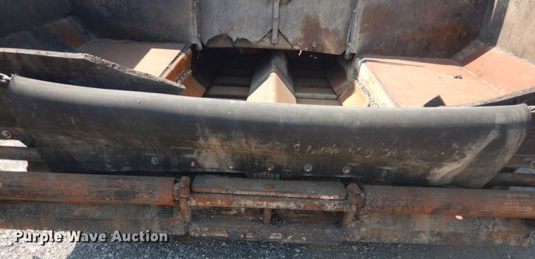 image for item JI9654 1998 Cedarapids CR361  paver