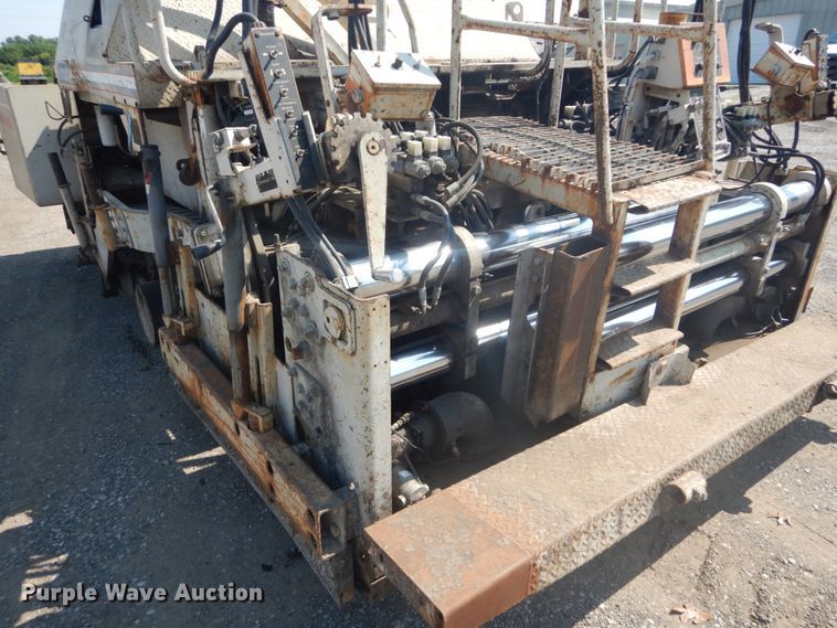 image for item JI9654 1998 Cedarapids CR361  paver