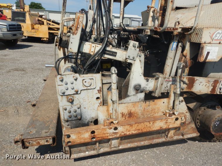 image for item JI9654 1998 Cedarapids CR361  paver