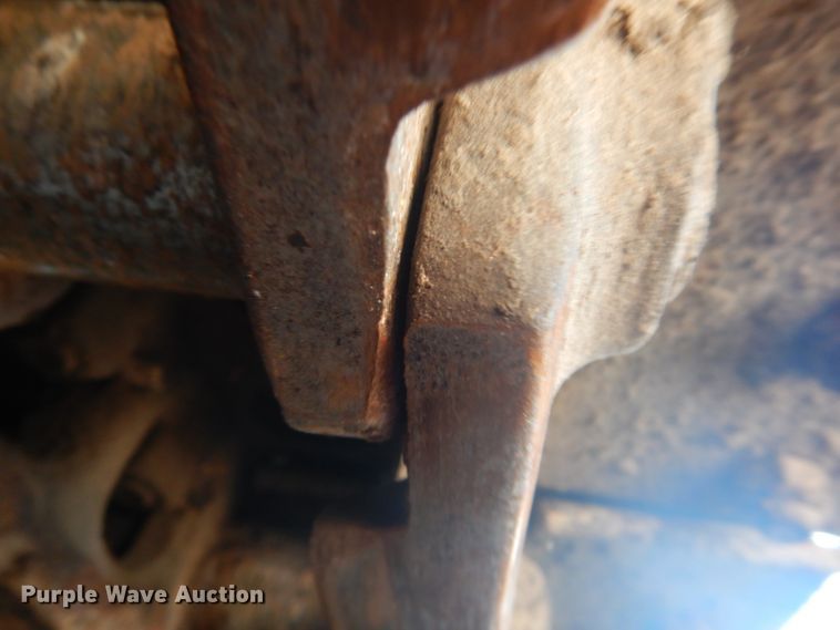 image for item JI9654 1998 Cedarapids CR361  paver