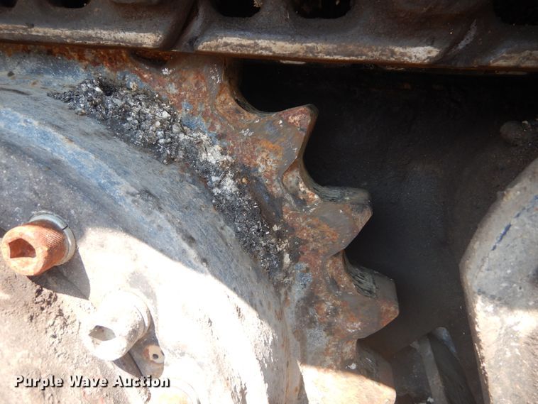 image for item JI9654 1998 Cedarapids CR361  paver