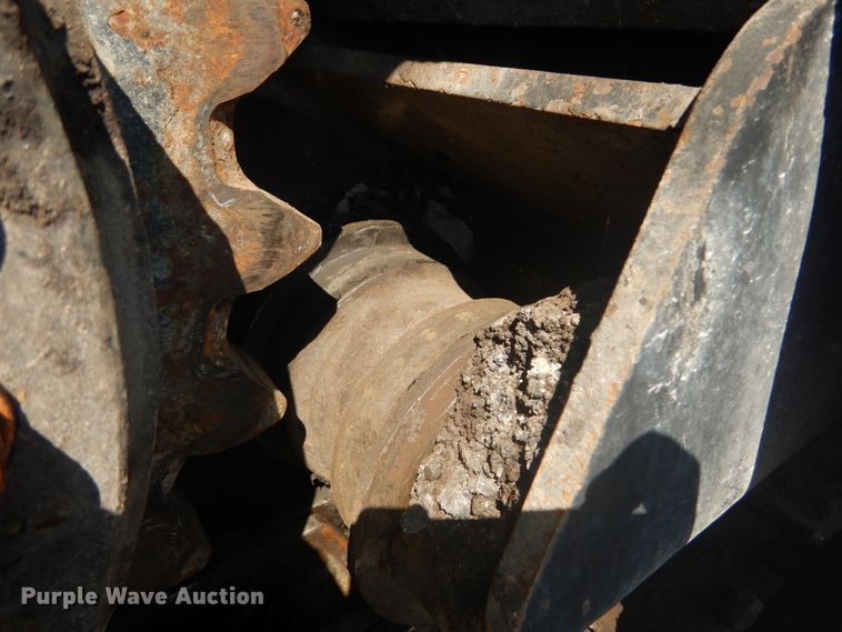 image for item JI9654 1998 Cedarapids CR361  paver