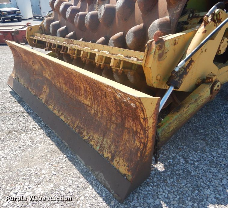 image for item JI9656 Raygo 420-C  single drum vibratory roller