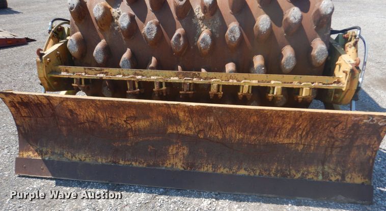 image for item JI9656 Raygo 420-C  single drum vibratory roller