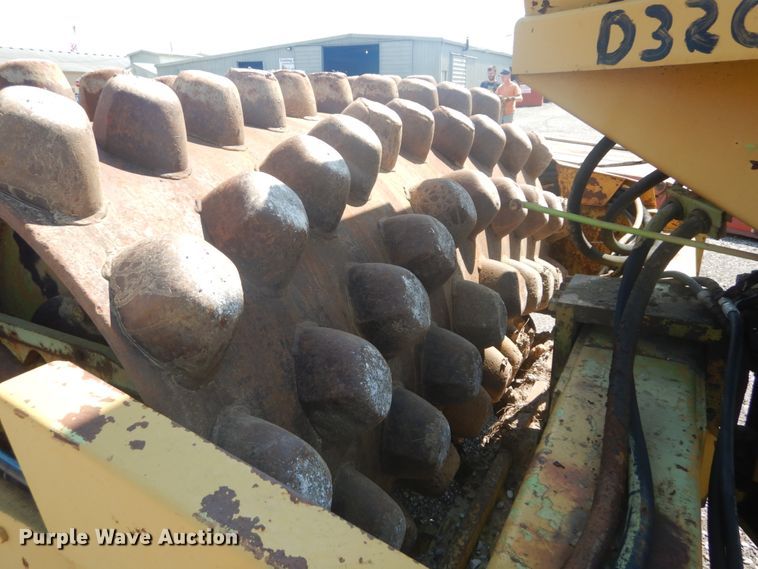 image for item JI9656 Raygo 420-C  single drum vibratory roller