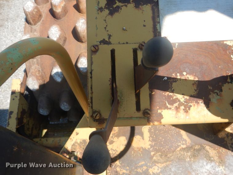 image for item JI9656 Raygo 420-C  single drum vibratory roller