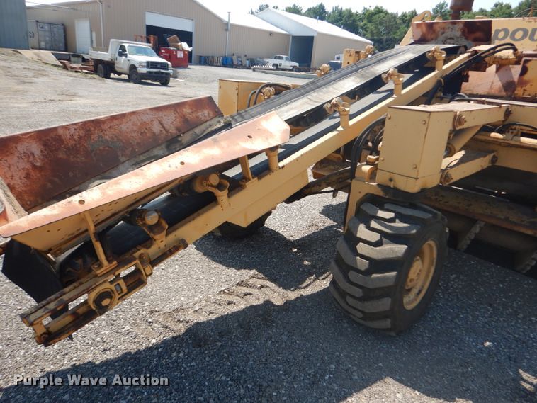 image for item JI9657 Easi-pour  curb machine