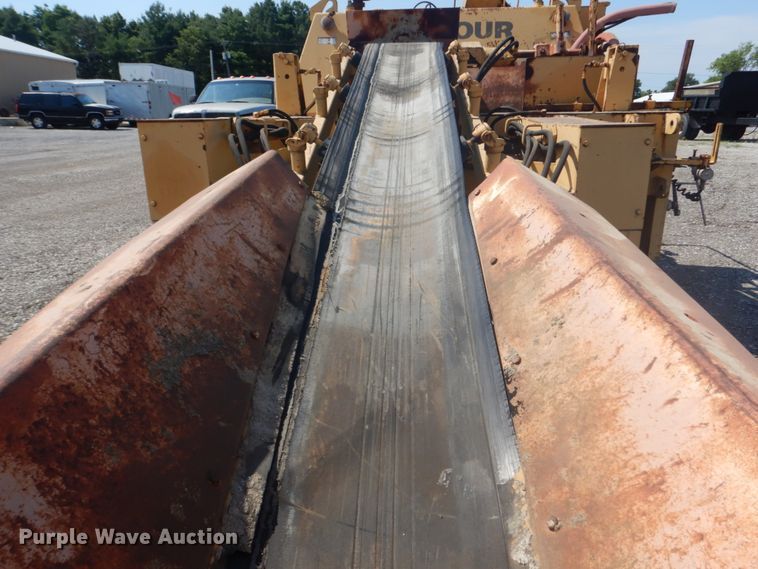 image for item JI9657 Easi-pour  curb machine