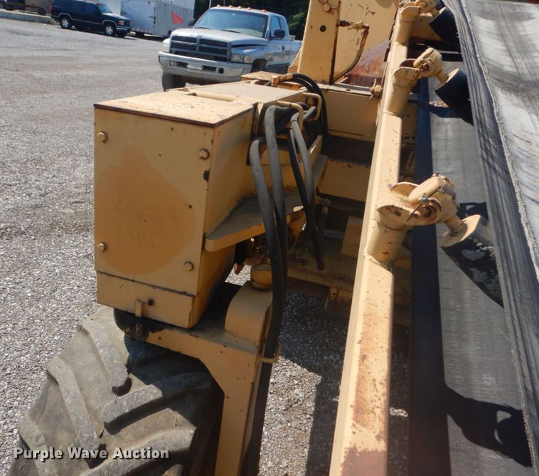 image for item JI9657 Easi-pour  curb machine