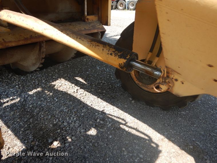 image for item JI9657 Easi-pour  curb machine