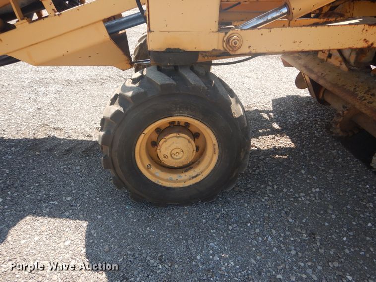 image for item JI9657 Easi-pour  curb machine