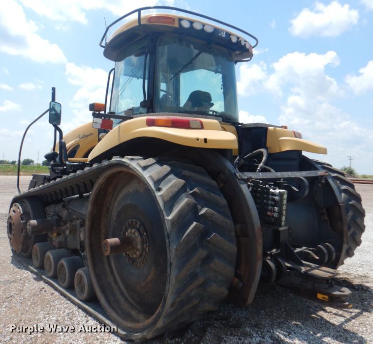 image for item JY9747 2006 Challenger MT865B  tractor