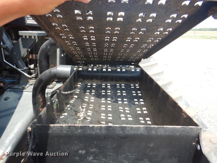 image for item JY9747 2006 Challenger MT865B  tractor