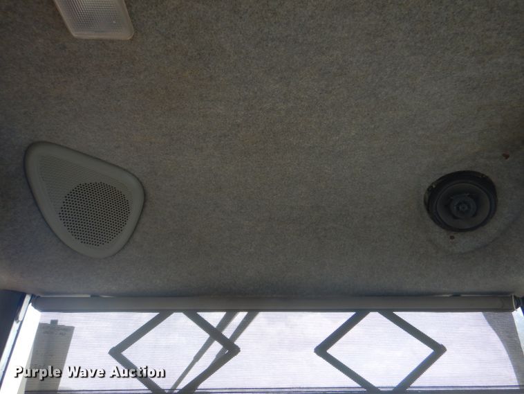 image for item JY9747 2006 Challenger MT865B  tractor