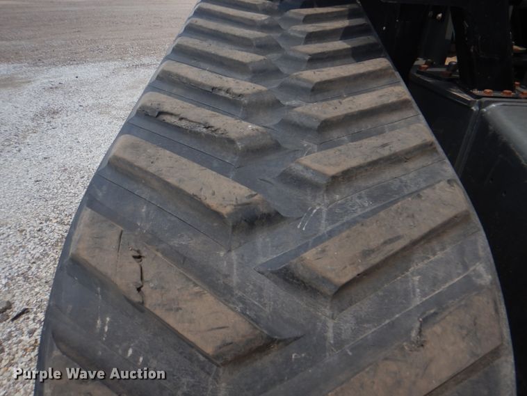 image for item JY9747 2006 Challenger MT865B  tractor