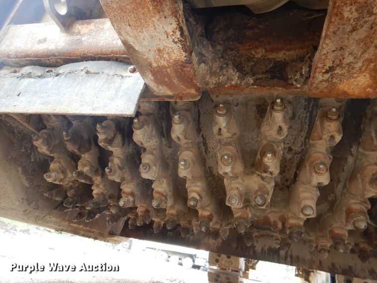 image for item JY9808 1999 Caterpillar PM-465  milling machine