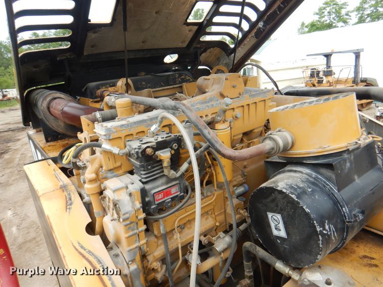 image for item JY9808 1999 Caterpillar PM-465  milling machine