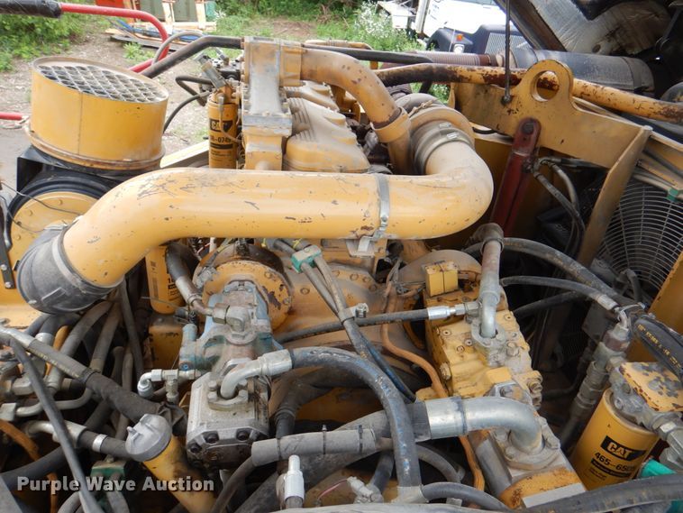 image for item JY9808 1999 Caterpillar PM-465  milling machine