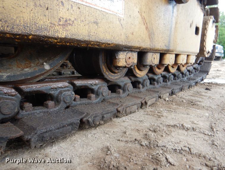 image for item JY9808 1999 Caterpillar PM-465  milling machine