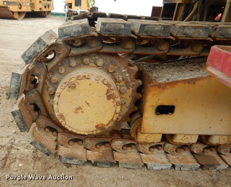 image for item JY9808 1999 Caterpillar PM-465  milling machine