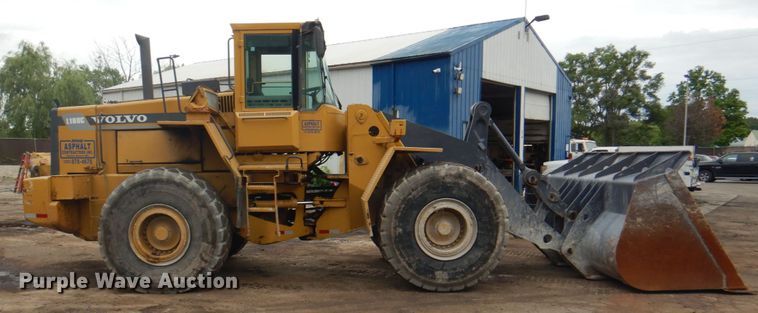 image for item JY9810 1996 Volvo L180C  wheel loader