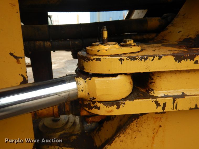 image for item JY9810 1996 Volvo L180C  wheel loader