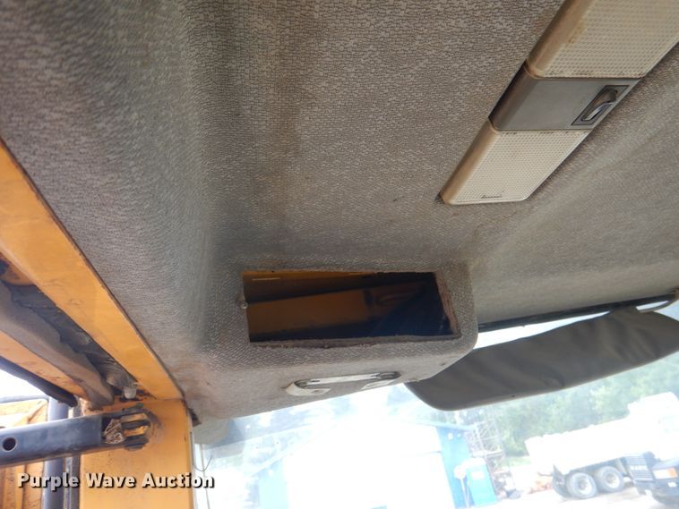 image for item JY9810 1996 Volvo L180C  wheel loader