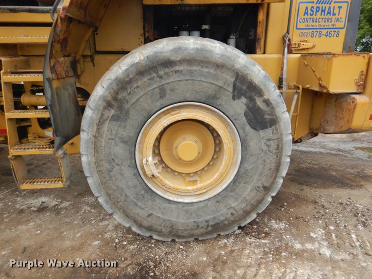 image for item JY9810 1996 Volvo L180C  wheel loader