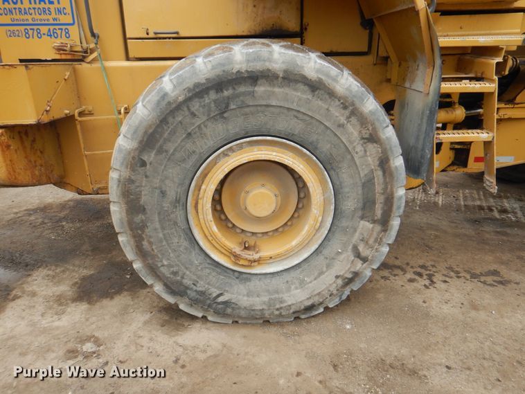 image for item JY9810 1996 Volvo L180C  wheel loader