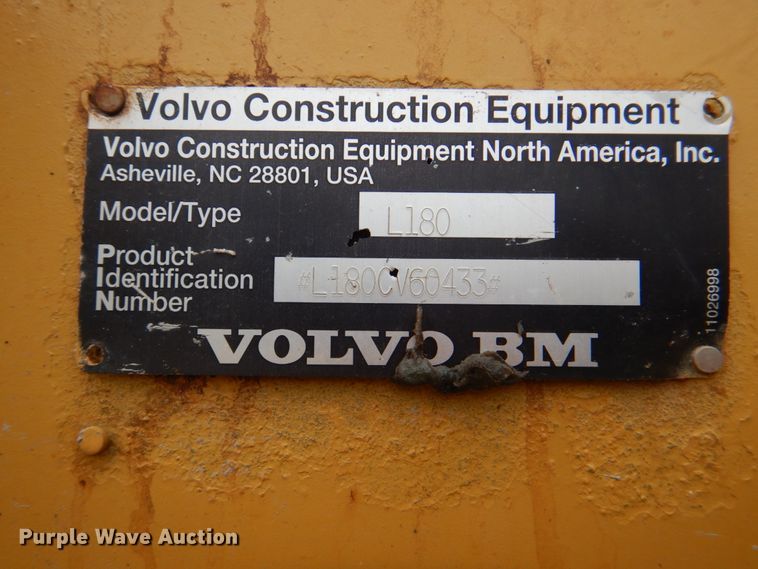 image for item JY9810 1996 Volvo L180C  wheel loader