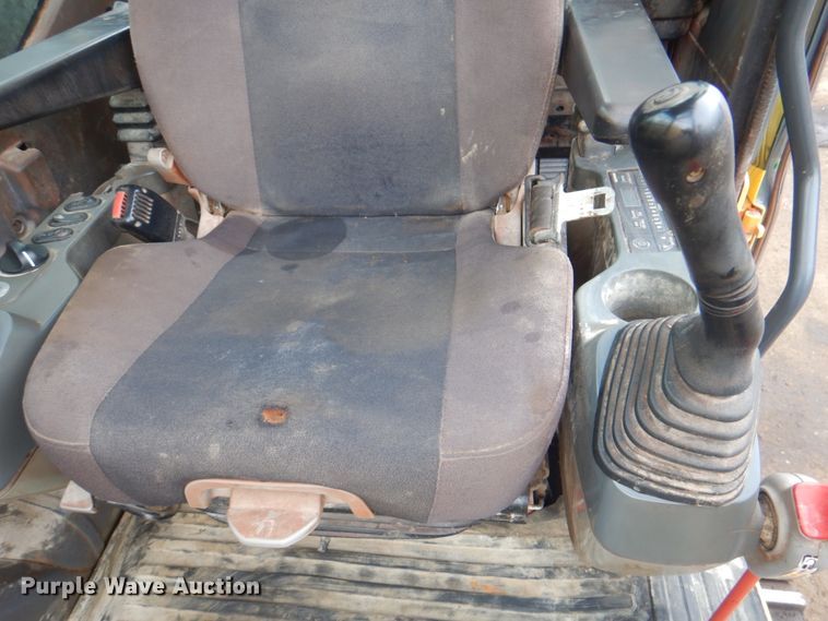 image for item JY9811 2014 Komatsu PC490LC-10  excavator