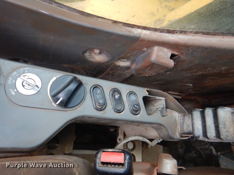 image for item JY9811 2014 Komatsu PC490LC-10  excavator