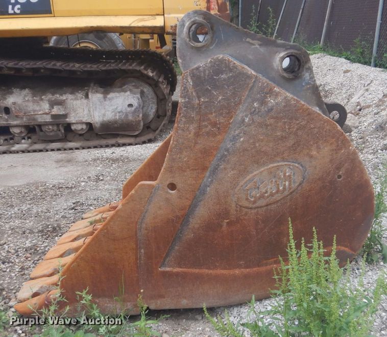 image for item JY9811 2014 Komatsu PC490LC-10  excavator