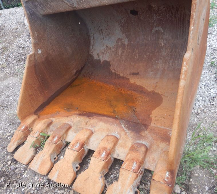 image for item JY9811 2014 Komatsu PC490LC-10  excavator