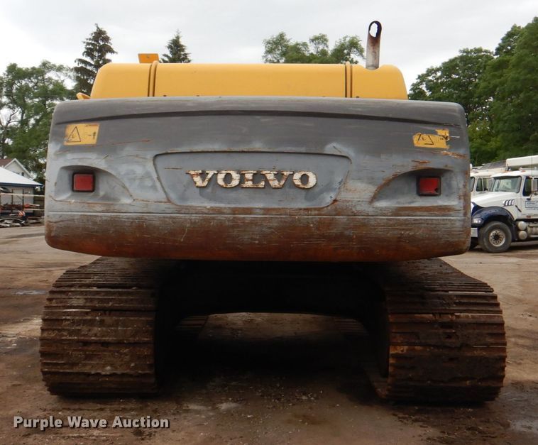 image for item JY9812 2004 Volvo EC460BLC  excavator