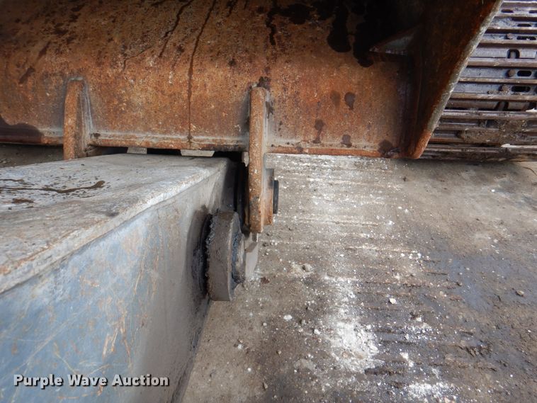 image for item JY9812 2004 Volvo EC460BLC  excavator