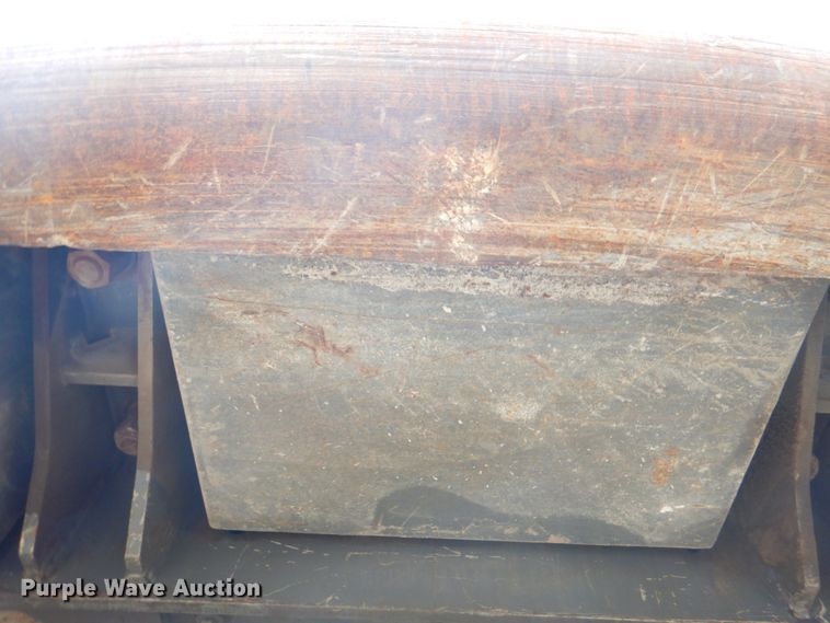 image for item JY9812 2004 Volvo EC460BLC  excavator