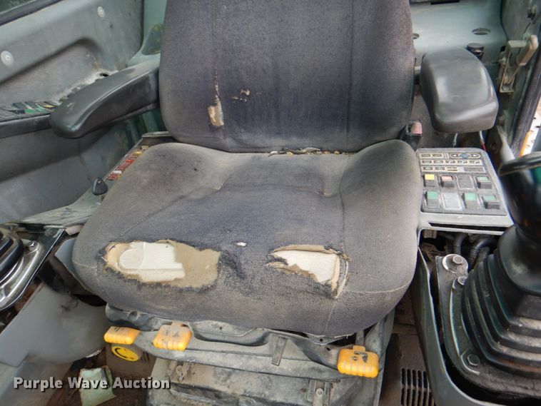 image for item JY9812 2004 Volvo EC460BLC  excavator