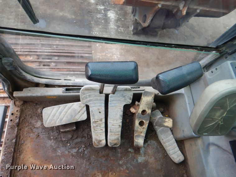 image for item JY9812 2004 Volvo EC460BLC  excavator