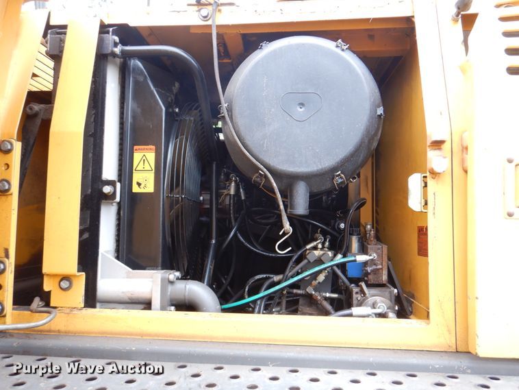 image for item JY9812 2004 Volvo EC460BLC  excavator