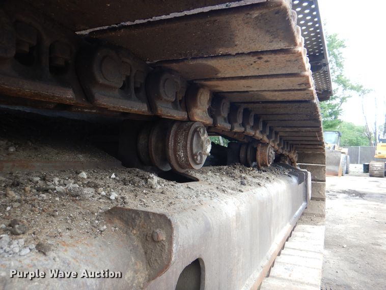 image for item JY9812 2004 Volvo EC460BLC  excavator