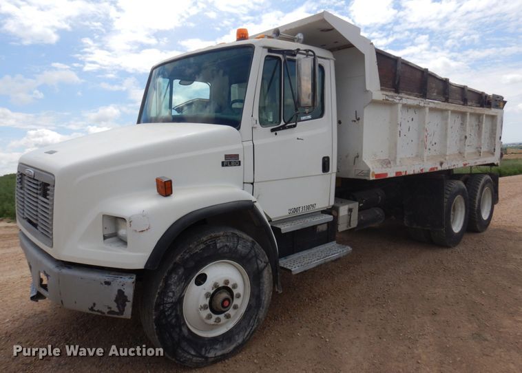 image for item JZ9980 1998 Freightliner FL80  dump truck