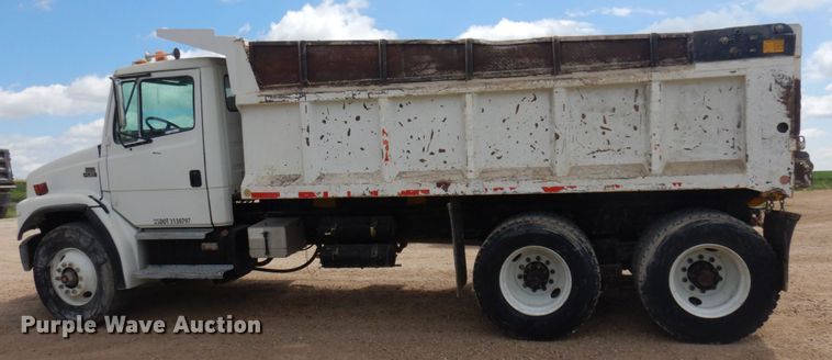image for item JZ9980 1998 Freightliner FL80  dump truck