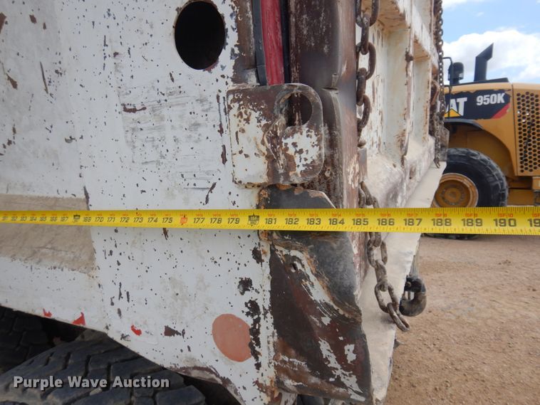 image for item JZ9980 1998 Freightliner FL80  dump truck