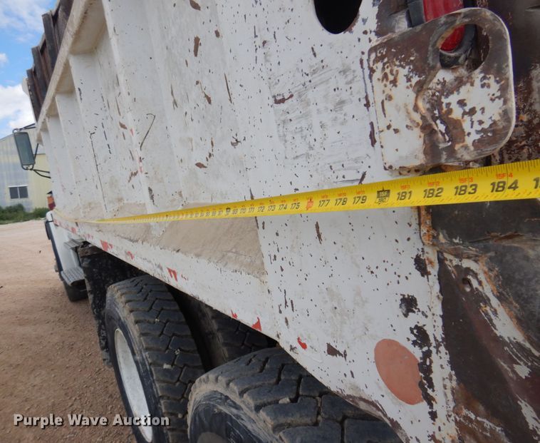 image for item JZ9980 1998 Freightliner FL80  dump truck