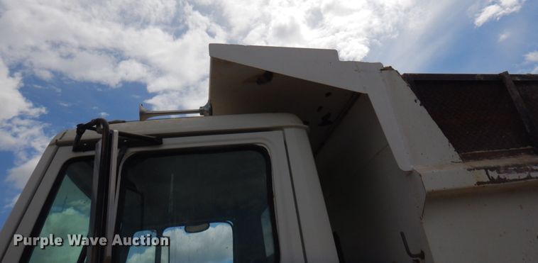 image for item JZ9980 1998 Freightliner FL80  dump truck