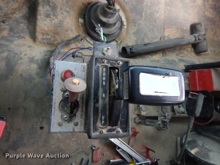 image for item JZ9980 1998 Freightliner FL80  dump truck