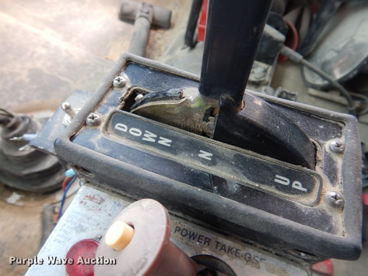 image for item JZ9980 1998 Freightliner FL80  dump truck